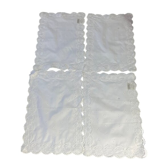 VTG Aurora Embroidered Lace Table Placemats Set of 4 White - Picture 2 of 5